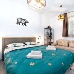 The Bear's Den in old city centre