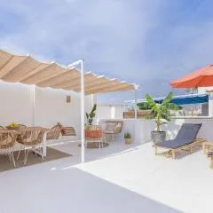 Downtown flat with 46 sqm private rooftop terrace