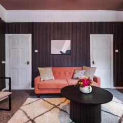 Newly Renovated 5 Bedroom home-Manchester