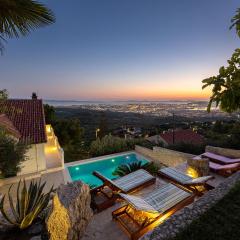 Amazing Home In Klis With 5 Bedrooms, Wifi And Outdoor Swimming Pool