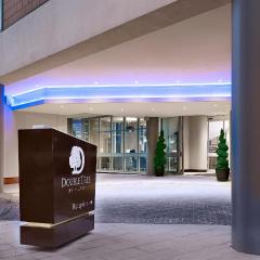 DoubleTree by Hilton Woking