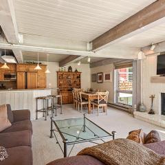 Enclave 205, Snowmass Ski-In/Ski-Out Condo w/Shared Pool/Hot Tub/Gym/WiFi