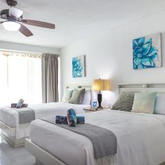 1209 Beautiful Beach Studio on Hotel Zone