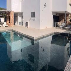Fantástica casa con piscina privada