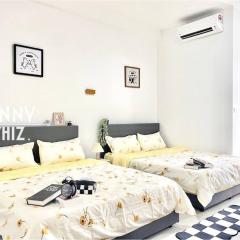 Family Suites Netizen Balcony near MRT #23
