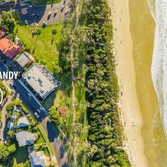 Get Sandy - Beachside Byron