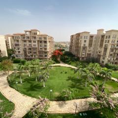 Luxury Inn 3BR Amazing view in Madinaty B2
