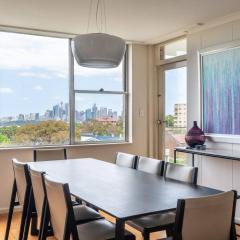 The Harbour View - Spacious Cremorne Convenience