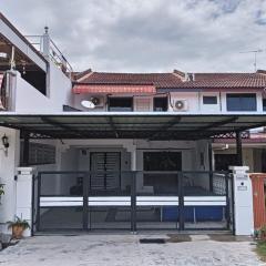 ZR HOLDFAST HOMESTAY BUKIT KATIL MELAKA