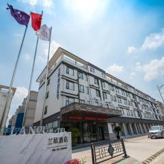 LanOu Hotel Wuxi Anzhen East High-Speed Railway Station