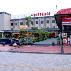 The Prince Highway Hotel