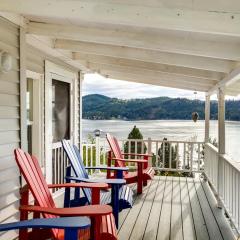 Harrison Getaway with Lake Views - Walk Downtown!