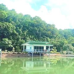บังกะโลบ้านสวนเอก Bungalow Baan Suan Aek