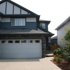 Entire home 3Beds, 2Baths, Mins to WEM, Fenced Yard