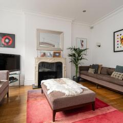 ALTIDO Elegant house with patio in Fulham