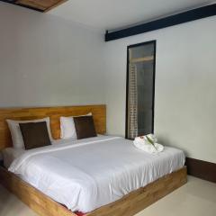 Mookboonchu Guesthouse ,Kohmook Trang