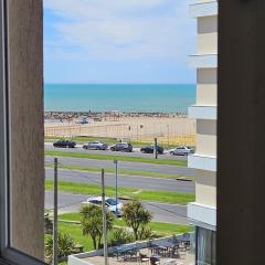 Hermoso dpto frente al mar