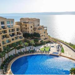 Spacious apartments with Sea view at Samarah Resort