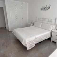 Precioso dormitorio en el centro de Torremolinos