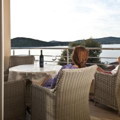 Apartments Villa Laguna with pool