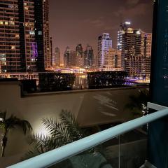 Seaside, renewed poshy apartment on JBR