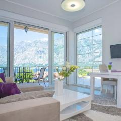 APARTMENT SOPHIA. Sea-view luxe apartment with terrace and pool!