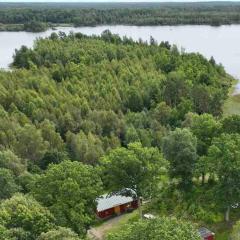 Agundaborg Lake Cottage