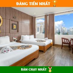 Valencia Da Nang Beach Hotel