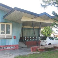 Traditional 4-bedroom Kampung House in Kota Bharu