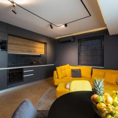 TOPAZ Beachfront Apartment