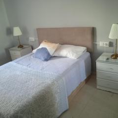 Alquilo Habitaciones con Baño y Cocina Compartida