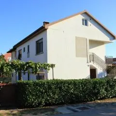 Apartments with a parking space Fazana - 7230