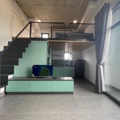 Art house with balcony by NHÀ TUI share