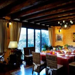 La Casa sulla Collina d'Oro