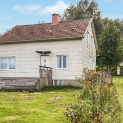 Lovely Home In Ullared With Kitchen