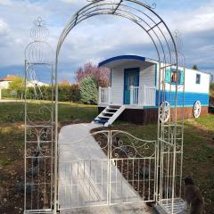 Bungalow confortable à Laragne-Montéglin avec vue montagneA