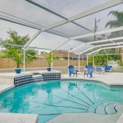 Florida Getaway with Heated Pool, Bar and Fire Table!