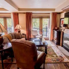Luxury 2-Bedroom Aspen Mountain Residence Premier 34 in Downtown, one block to Ski Lifts