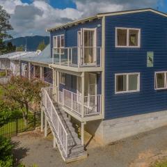 Hinemoa Heights - Tairua Beach Holiday Home