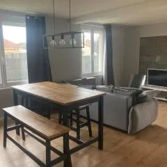 Maison entière T3 avec jardin et parking privatif bien situé