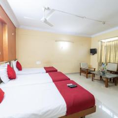 Hotel Surya Residency Majestic