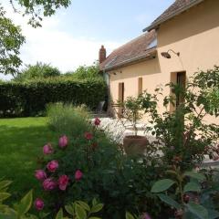 Gîte Sully-sur-Loire, 2 pièces, 4 personnes - FR-1-590-381