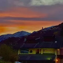 Hotel Veduta dell'Adamello