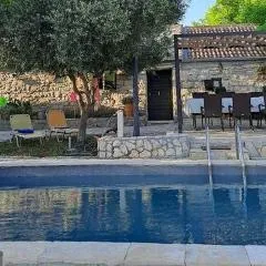 Family friendly house with a swimming pool Benkovac, Zagora - 21720