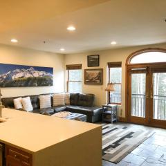 Bear Creek Lodge 209A by Alpine Lodging Telluride