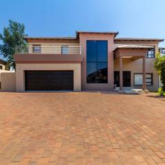 #AlimamaSpaces:The Chiwa's Mansion