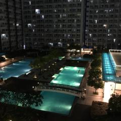 Condo with Balcony at Makati SM Jazz