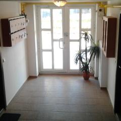 3 camere, zona linistita, parcare privata