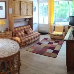 Studio rénové 4 pers au pied des pistes avec parking - FR-1-165A-31