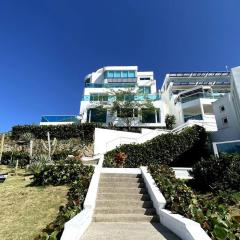 dhozt Punta Cangrejo 4 BR Beach Townhouse. Juan De Acosta